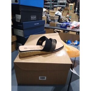 Eric Michael claudia Women's Closed Toe Espadrille Black